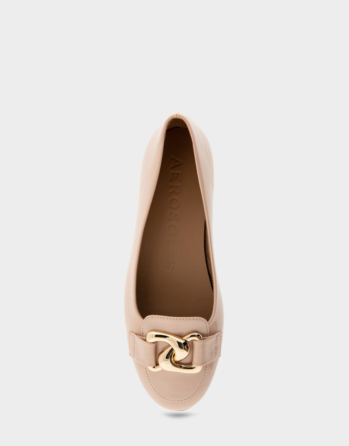 Women's Ballet Flats in Cipria Patent Faux Leather Full Front View