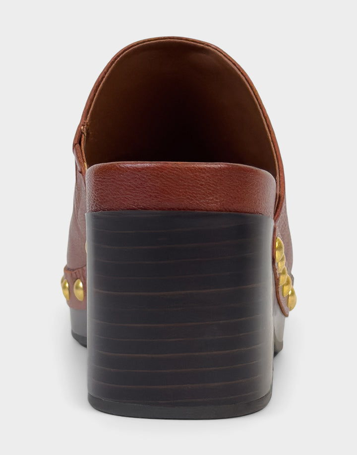 Comfortable Women's Clog In Brown Leather Back View