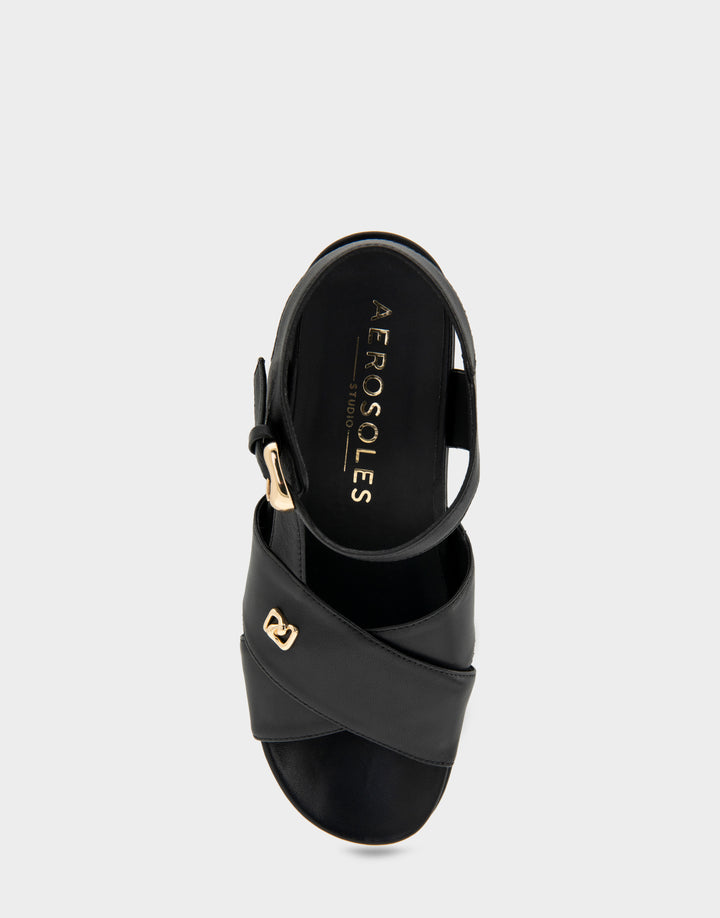 Cora *Final Sale*