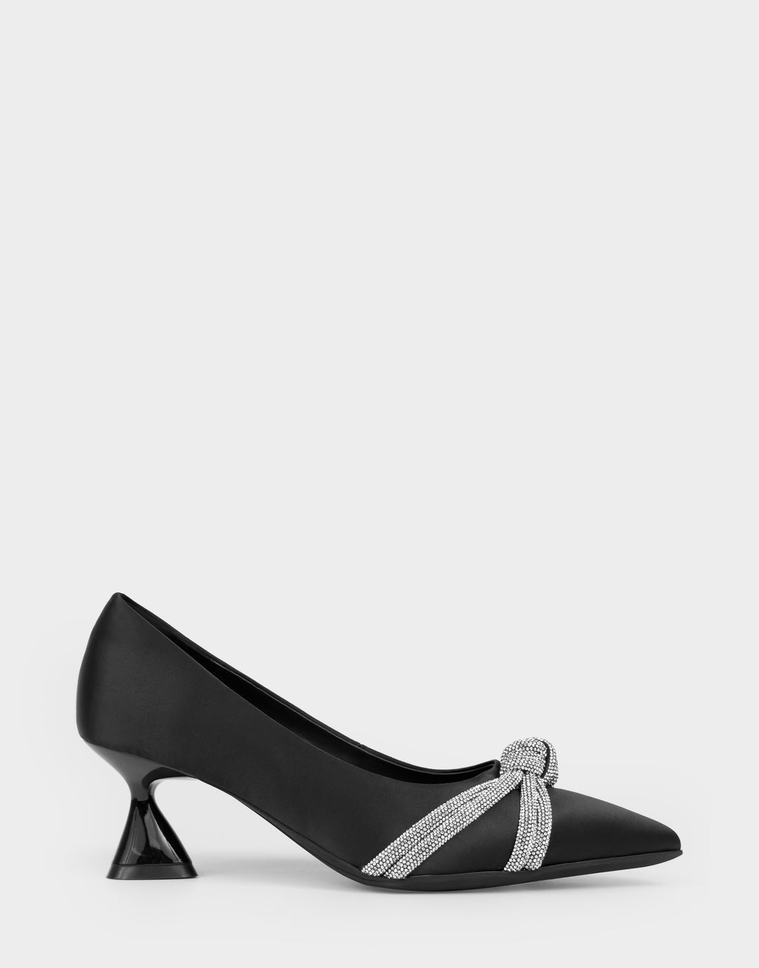 Comfortable Women's Pump In Black Satin Side View