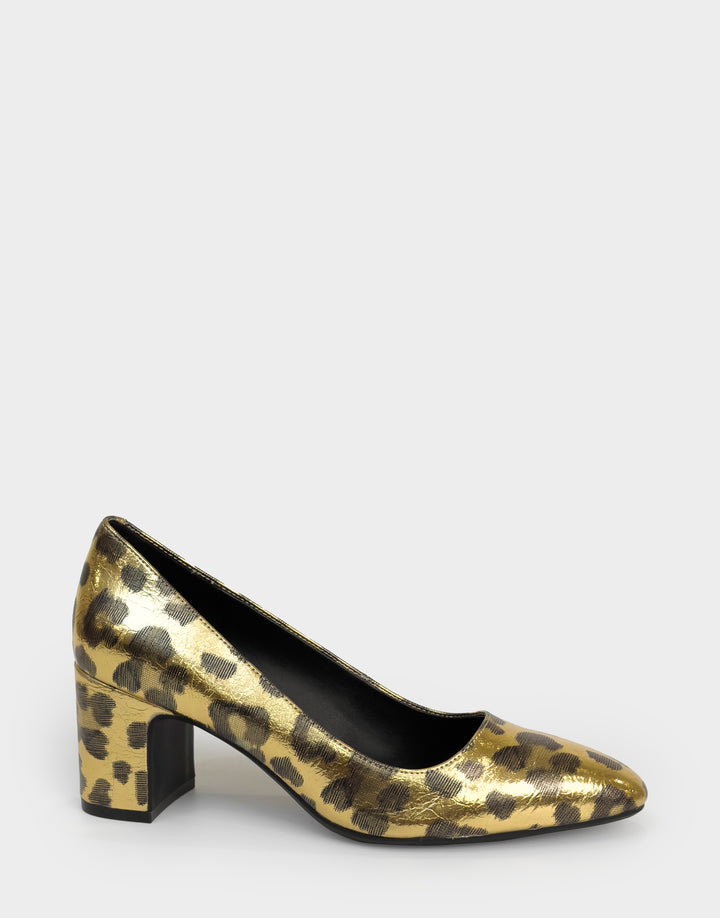 Comfortable Women's Pump In Animal Print Faux Leather Side View