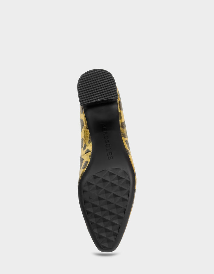 Comfortable Women's Pump In Animal Print Faux Leather Bottom View