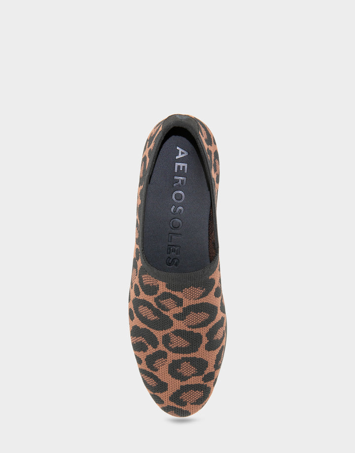 Comfortable Women's Nathaly Loafer In Animal Print Fabric, top view