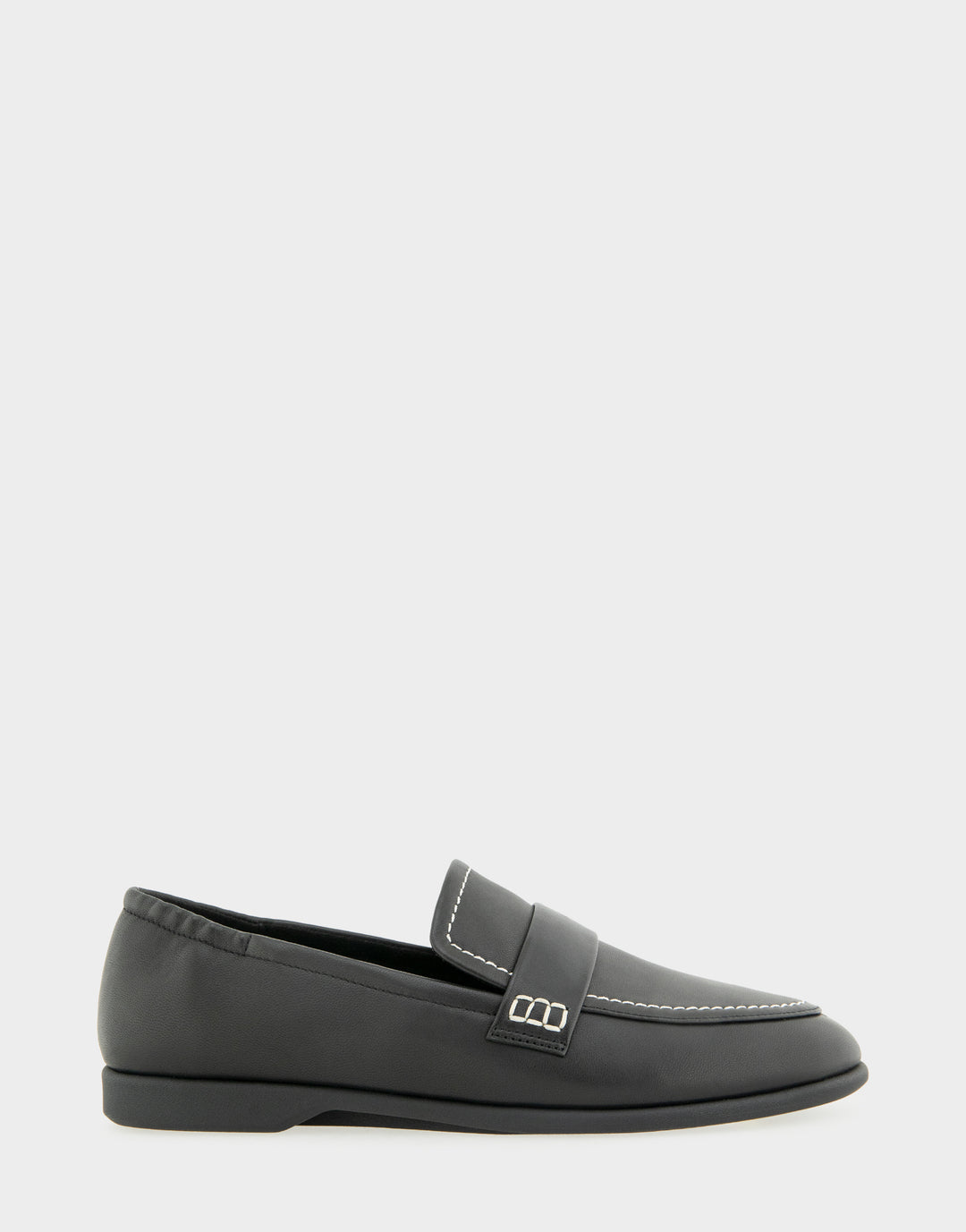 Comfortable Women's Noha Loafer In Black Leather, side view